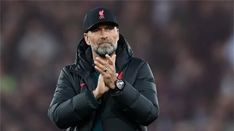 Klopp thú nhận thức trắng đêm vì trận thua Leeds