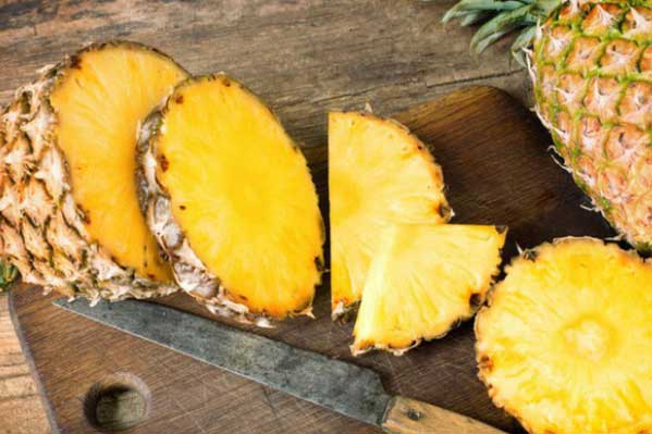 Dứa rất bổ dưỡng, nhưng không nên ăn kiểu này kẻo hối không kịp