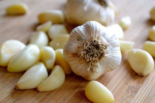 Ăn một tép tỏi đúng vào "giờ vàng" này, lợi ích tăng gấp đôi, giúp cơ thể "đánh bại" bệnh tật
