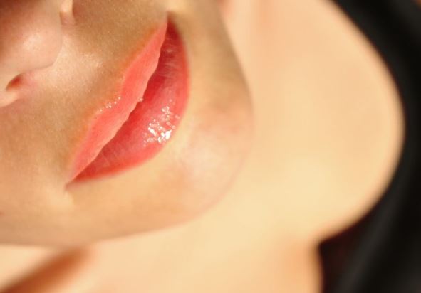 2 công thức làm son an toàn chị em cần nhớ