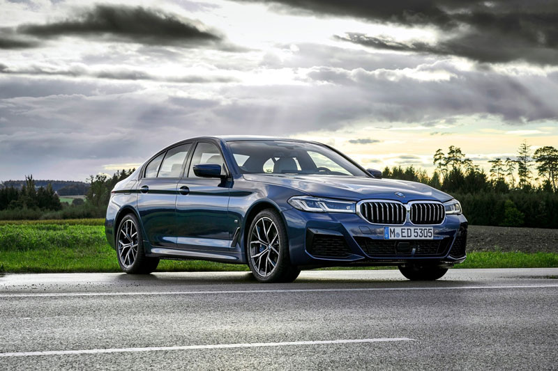 Bảng giá xe BMW tháng 11/2022