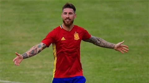 Ramos vẫn nuôi hy vọng tới Qatar