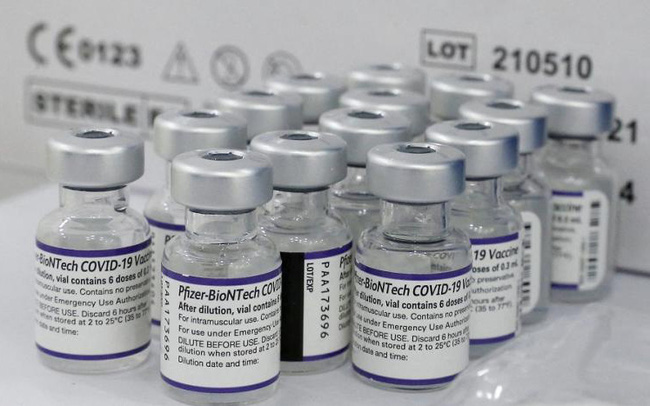 Pfizer và BioNTech thử nghiệm vaccine kết hợp phòng COVID-19 và cúm