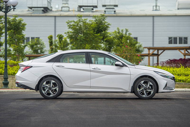 Bảng giá xe Hyundai tháng 11/2022: Tăng giá nhẹ, thêm 2 sản phẩm mới