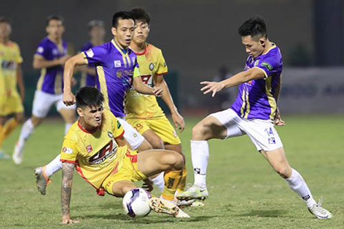 Hà Nội suýt bị hứng chịu trận 'động đất' trên sân Thanh Hoá