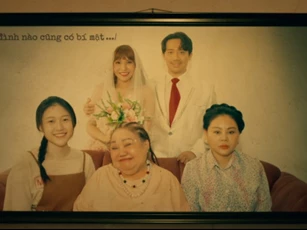 Trấn Thành - Khả Như nên duyên vợ chồng trong phim "Nhà Bà Nữ"