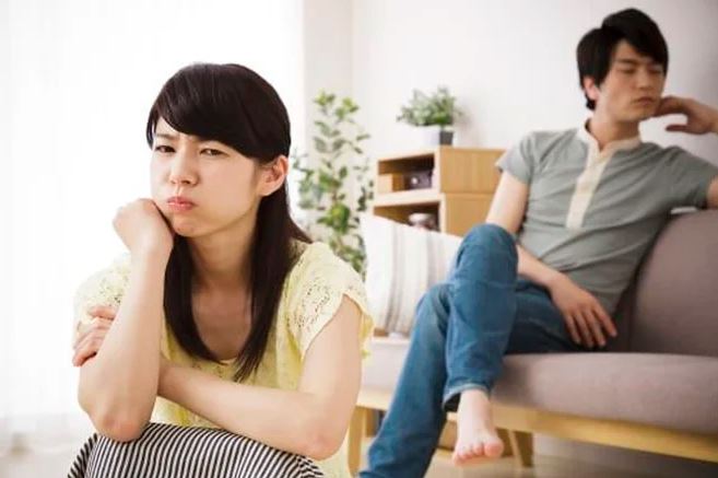 Sau khi nằm viện một tuần, tôi cay đắng nộp đơn ly hôn