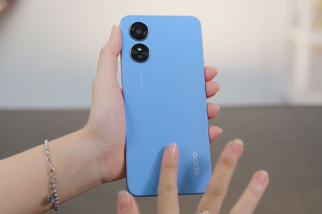 &#x110;&#xE1;nh gi&#xE1; Oppo A17 v&#x1EEB;a l&#xEA;n k&#x1EC7; t&#x1EA1;i Vi&#x1EC7;t Nam, gi&#xE1; 3,99 tri&#x1EC7;u &#x111;&#x1ED3;ng