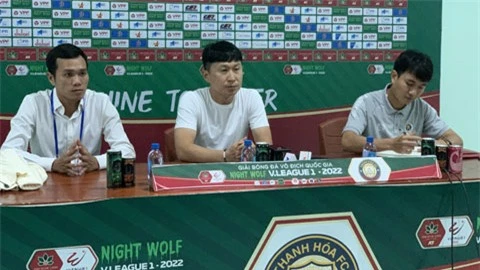 HLV Chun Jae Ho: 'Hà Nội FC bị áp lực đua vô địch'