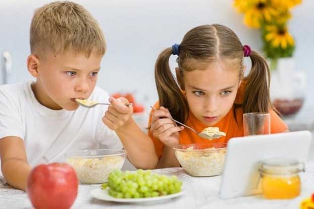 4 thói quen buổi sáng khiến bạn dễ bị béo phì, đoản thọ