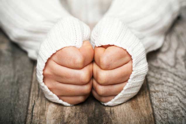 Thường xuyên thấy tay chân lạnh cóng, cẩn trọng với 5 căn bệnh nguy hiểm