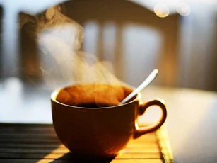 5 thói quen buổi sáng khiến bạn nhanh già nua xấu xí, lại rước bệnh vào người