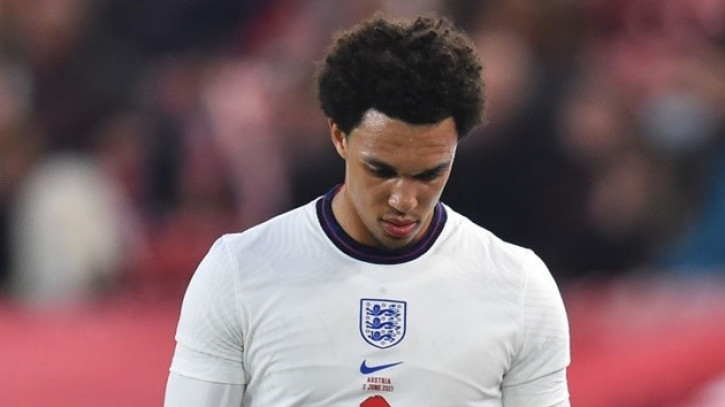 ĐT Anh sẽ thất bại nếu tin dùng Alexander-Arnold