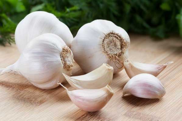 Ăn một lát tỏi đúng "giờ vàng", cơ thể nhận được ngàn lợi ích quý giá