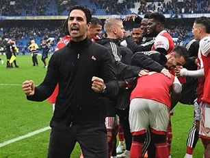 HLV Arteta lần đầu tuyên bố Arsenal có thể vô địch Premier League