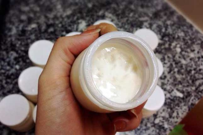 Đừng nghĩ cứ ăn sữa chua là tốt, ăn kiểu này còn mang hại gấp đôi