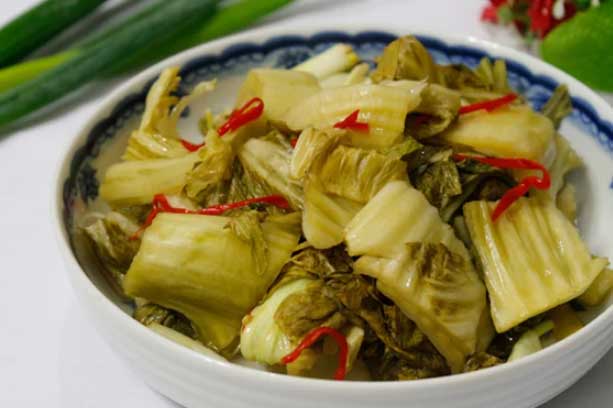 Sai lầm khi ăn dưa cà muối làm hỏng dạ dày