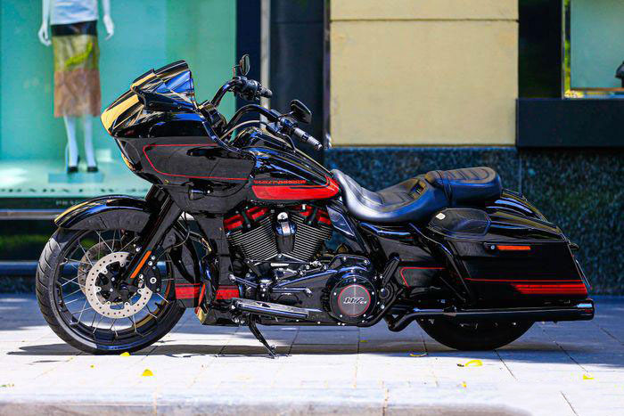 Hàng hiếm Harley-Davidson Road Glide CVO tại Việt Nam với giá khoảng 2 tỷ đồng