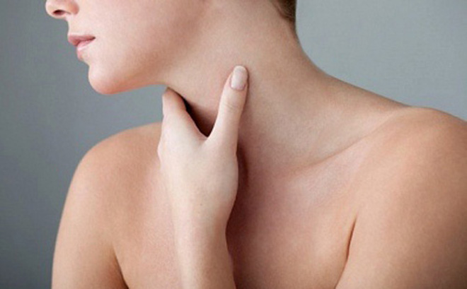 Thói quen không ngờ khiến bạn bị ung thư thanh quản