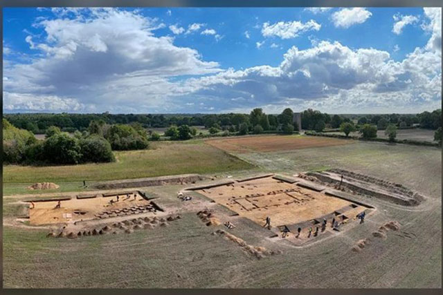 Tìm thấy phòng đại tiệc 1.400 năm tuổi, chuyên chiêu đãi chiến binh