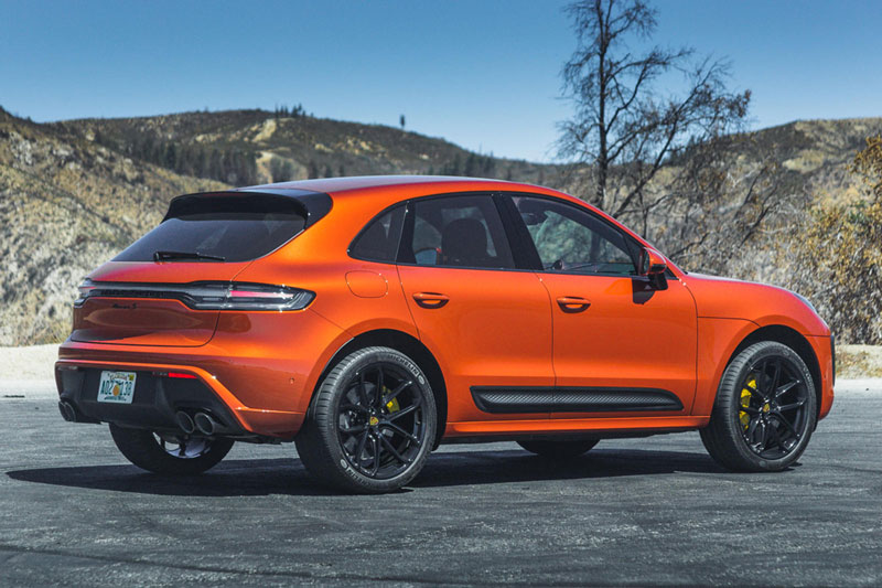 Top 10 xe SUV hạng sang cỡ nhỏ tốt nhất năm 2022: Porsche Macan