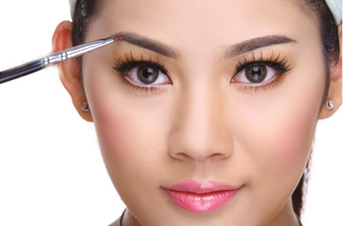 6 lỗi trang điểm khiến bạn già hơn cả chục tuổi