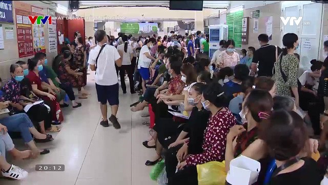 Gần 40.000 công chức, viên chức rời khỏi khu vực công: Cần có giải pháp gì?