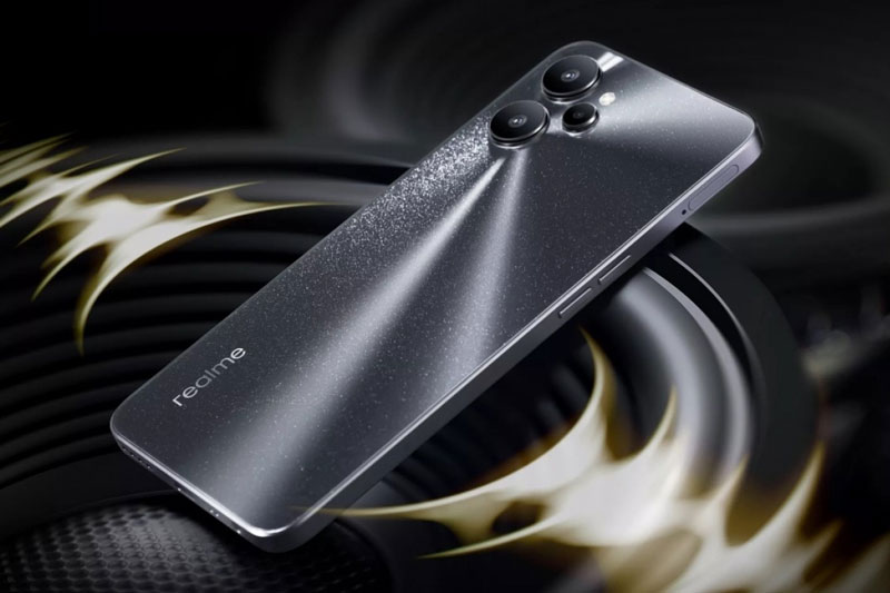 Smartphone 5G, RAM 8 GB, sạc 33W, giá hơn 4 triệu đồng