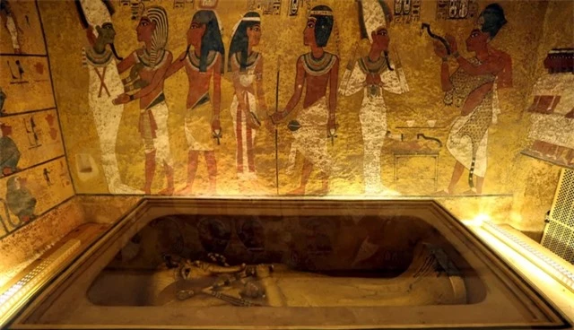 Bí ẩn đằng sau mặt nạ vàng: Pharaoh Tutankhamun trông thế nào? - Ảnh 4.