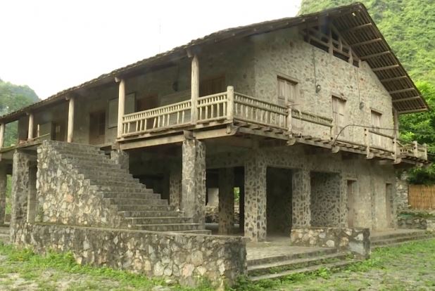 Khám phá ngôi làng đá hơn 400 trăm năm tuổi tại Cao Bằng