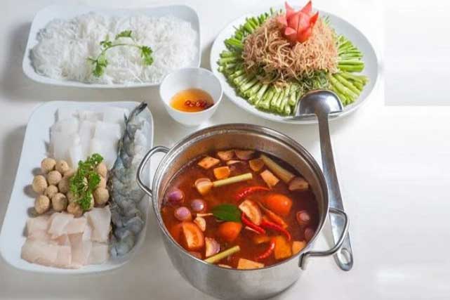 Làm món lẩu Thái chua cay tròn vị, tuyệt ngon chỉ cần thêm 1 thứ nguyên liệu này, ai ăn cũng phải mê tít