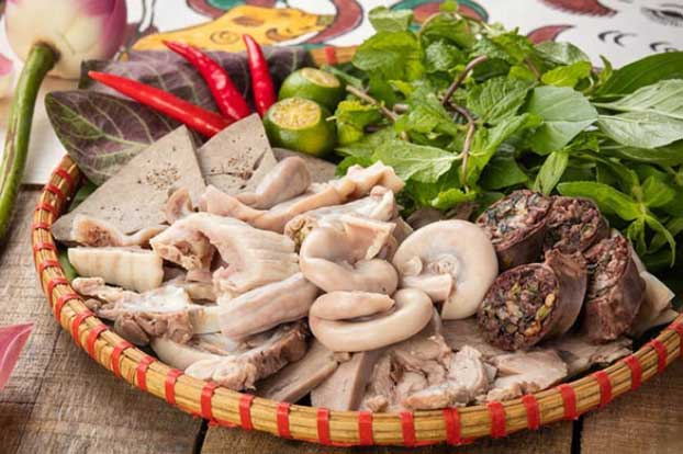 3 thói quen tai hại khi ăn lòng lợn gây bệnh cực nguy hiểm, 90% người Việt đang mắc phải