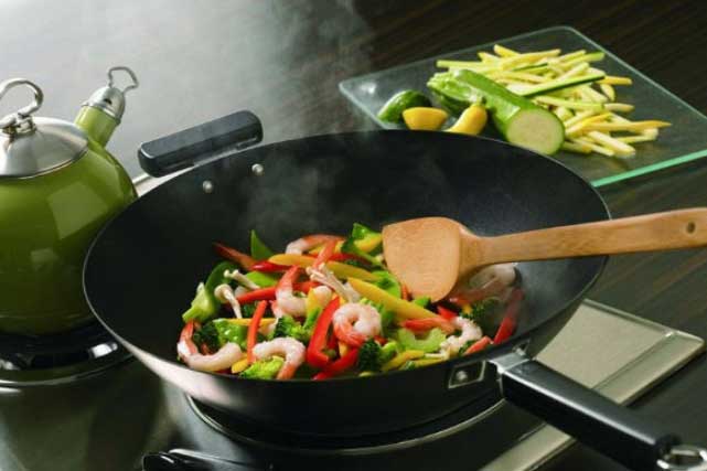 Kiểu nấu nướng khiến chất độc 'ngấm sâu' vào thực phẩm, biến hết chất dinh dưỡng thành thuốc độc