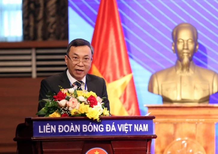 Chủ tịch LĐBĐ Việt Nam (VFF) Trần Quốc Tuấn đảm bảo tối ưu mọi yếu tố khi tìm HLV trưởng mới cho ĐTQG