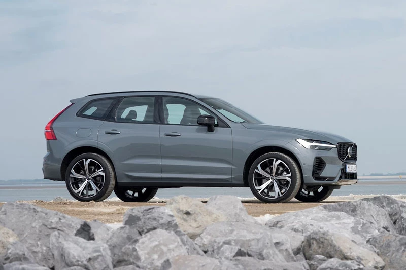 5. Volvo XC60 Recharge.