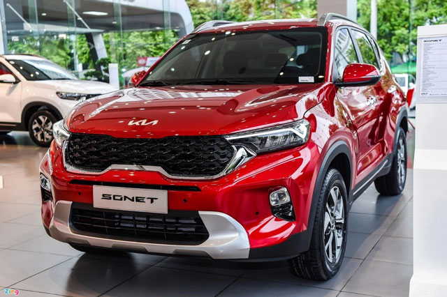 Ôtô tầm giá 600 triệu đồng đua khuyến mãi dịp cuối năm