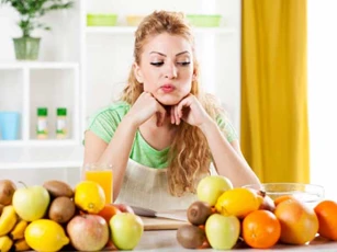 Ăn trái cây trước hay sau bữa ăn? Nghe câu trả lời đúng nhất để không phí tiền mua