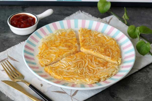 Đổ mì gói vào nước sôi là sai, cứ làm theo cách này mì thơm ngon lại bổ dưỡng gấp 10 lần