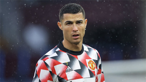 Ronaldo tổn thương khi bị BLĐ MU nghi viện cớ con ốm để trốn tập