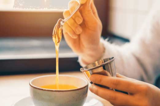 Điều gì xảy ra với cơ thể nếu bạn uống một cốc nước ấm pha mật ong mỗi ngày?