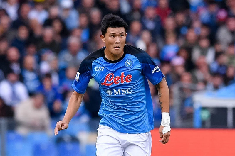 Trung vệ: Kim Min-jae (Napoli).