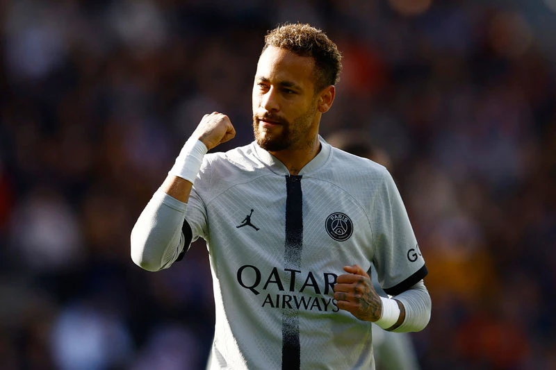 Tiền vệ tấn công: Neymar (PSG).