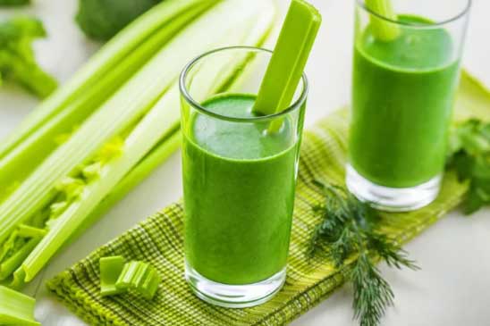 Chỉ với 1 sai lầm này khiến cần tây mất sạch dinh dưỡng, chăm chỉ uống cũng xem như vứt bỏ