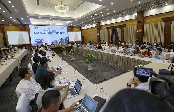 Không cải cách thể chế triệt để sẽ khó tạo sức bật cho doanh nghiệp 