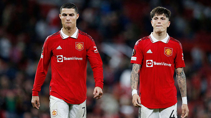 Man United không thay đổi hay là Ronaldo không chịu hiểu chuyện?