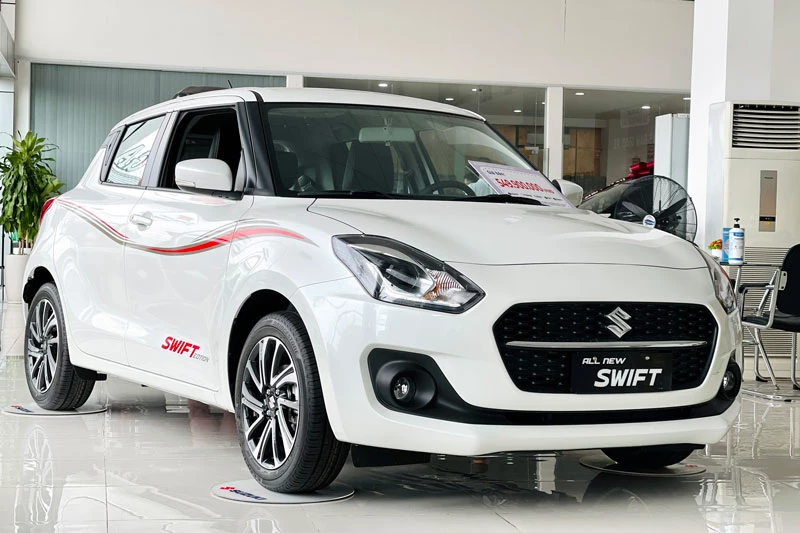 5. Suzuki Swift (doanh số: 18 chiếc). Ảnh: Suzuki Sài Gòn ngôi sao.