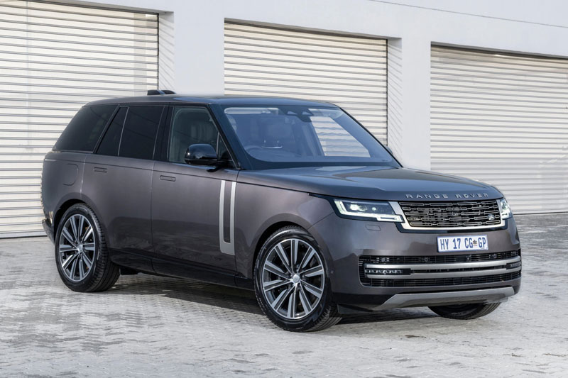 =7. Land Rover Range Rover 2023 (độ tin cậy: 80%).