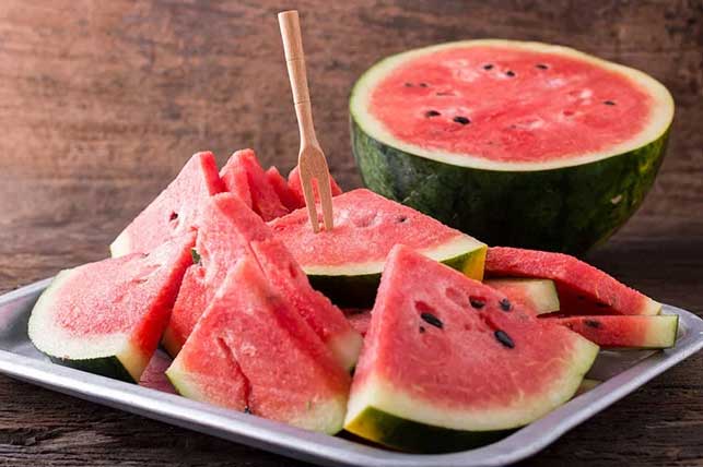 10 thực phẩm chớ dại bỏ vào tủ lạnh kẻo nguy hại khôn lường, ăn vào có ngày đi viện