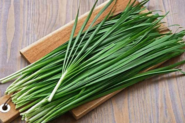 8 loại rau mọc dại đầy vườn, vừa bổ vừa ngon: Dân quê toàn nhổ bỏ, dân thành phố săn lùng