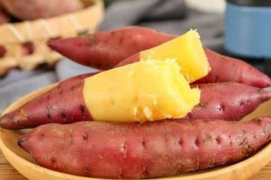 Thà để dạ dày trống rỗng còn hơn ăn những thực phẩm này khi đói, chỉ thêm rước bệnh vào người